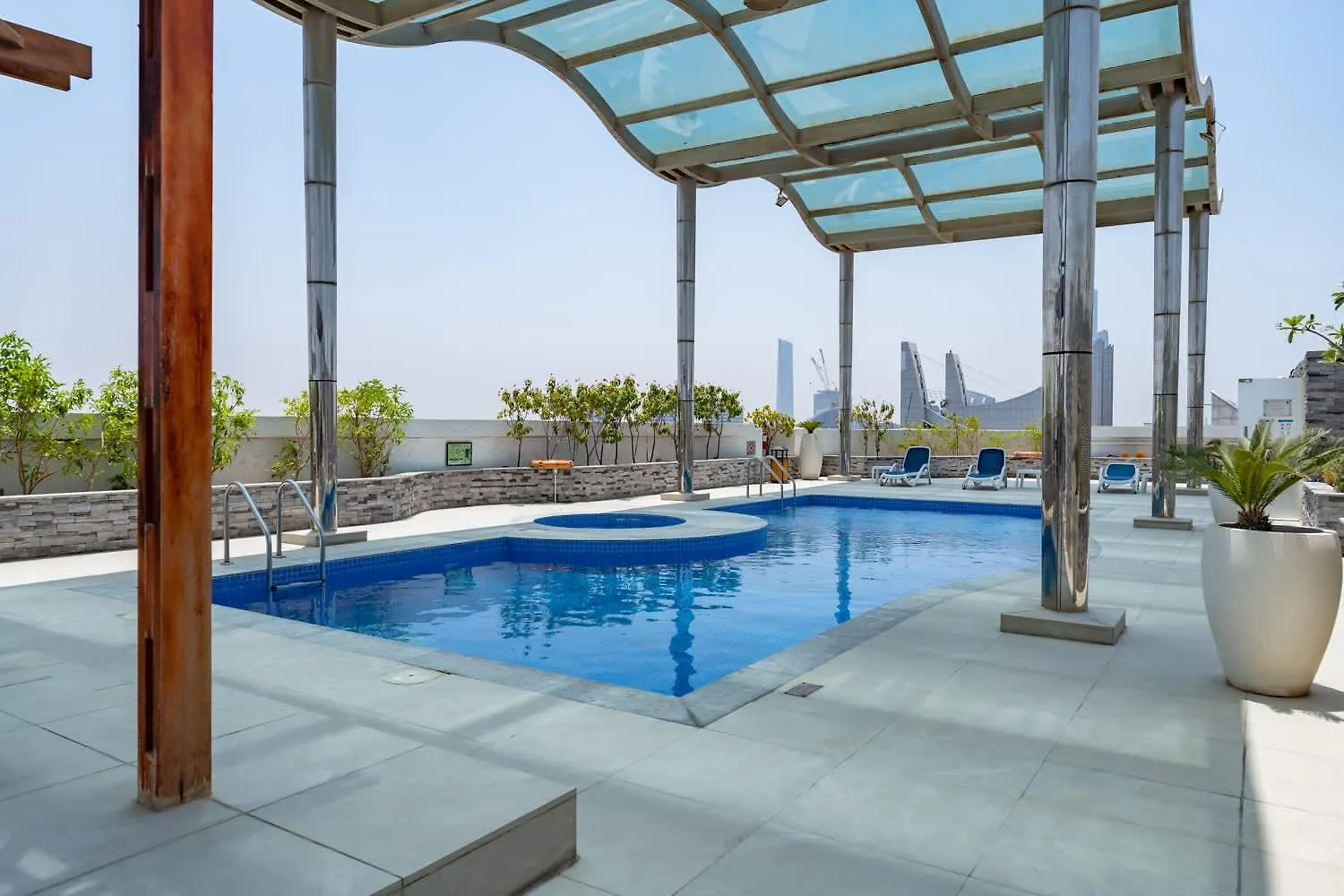 Spacious & Serene 2 Bedroom In Dubai Marina For 4 Apartment