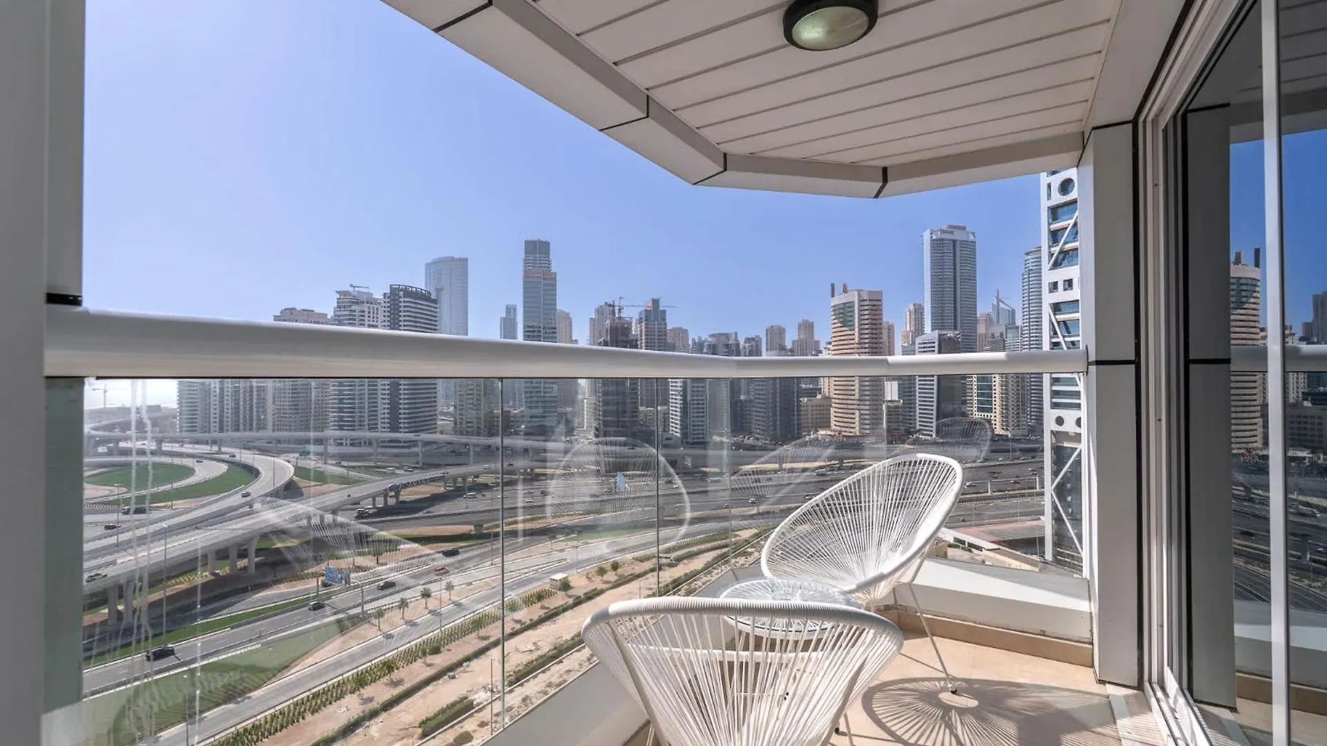 Apartment Spacious & Serene 2 Bedroom In Dubai Marina For 4 United Arab Emirates
