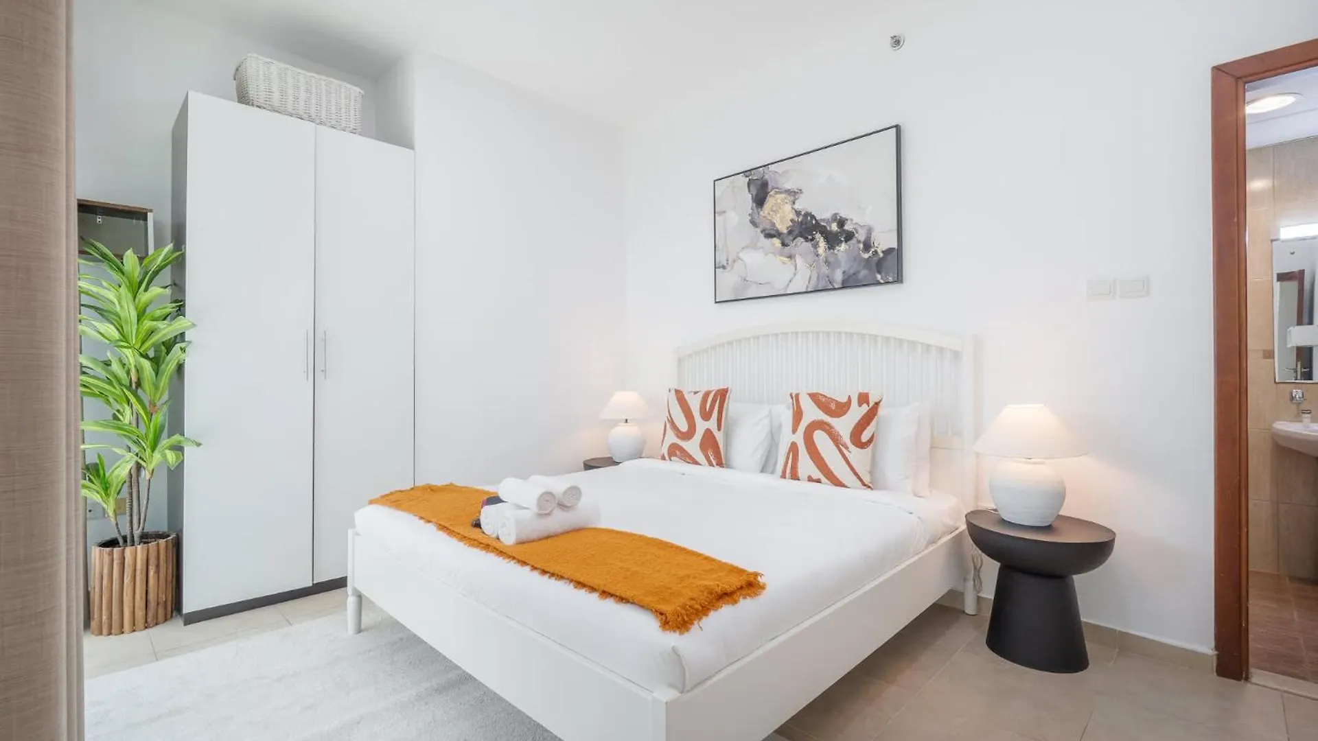 Apartment Spacious & Serene 2 Bedroom In Dubai Marina For 4 United Arab Emirates